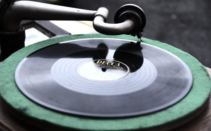 Record Player Skipping: 7 Easy Fixes You Can Do Right Now