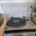 how to use a record player