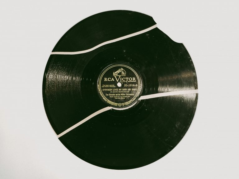 How Many Times Can a Vinyl Record Be Played?