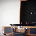 victrola record player wont turn on