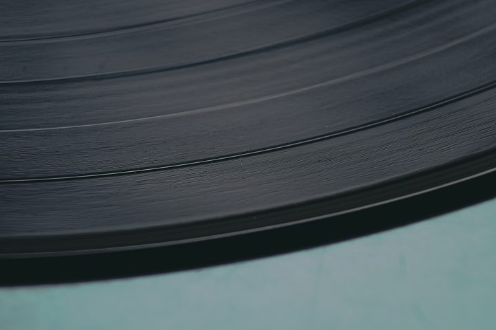 Vinyl edge